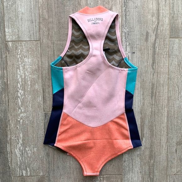 🔥🔥BILLABONG - SURF CAPSULE SLEEVELESS SPRINGSUIT - Picture 5 of 9